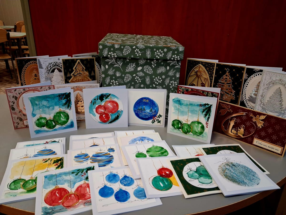 Kartki świąteczne dla Sądeckiego Hospicjum