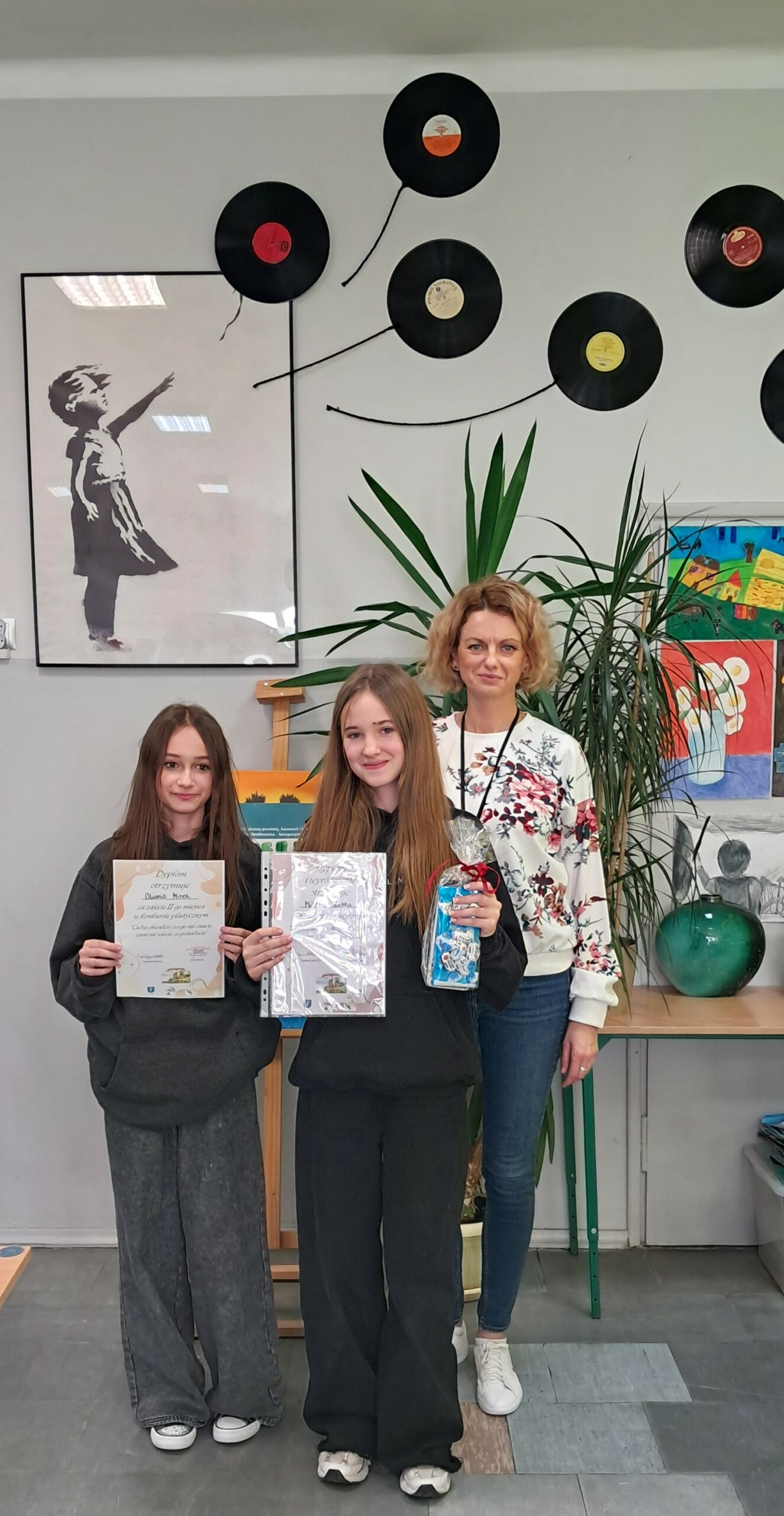 Sukces w konkursie plastycznym dla szkół podstawowych