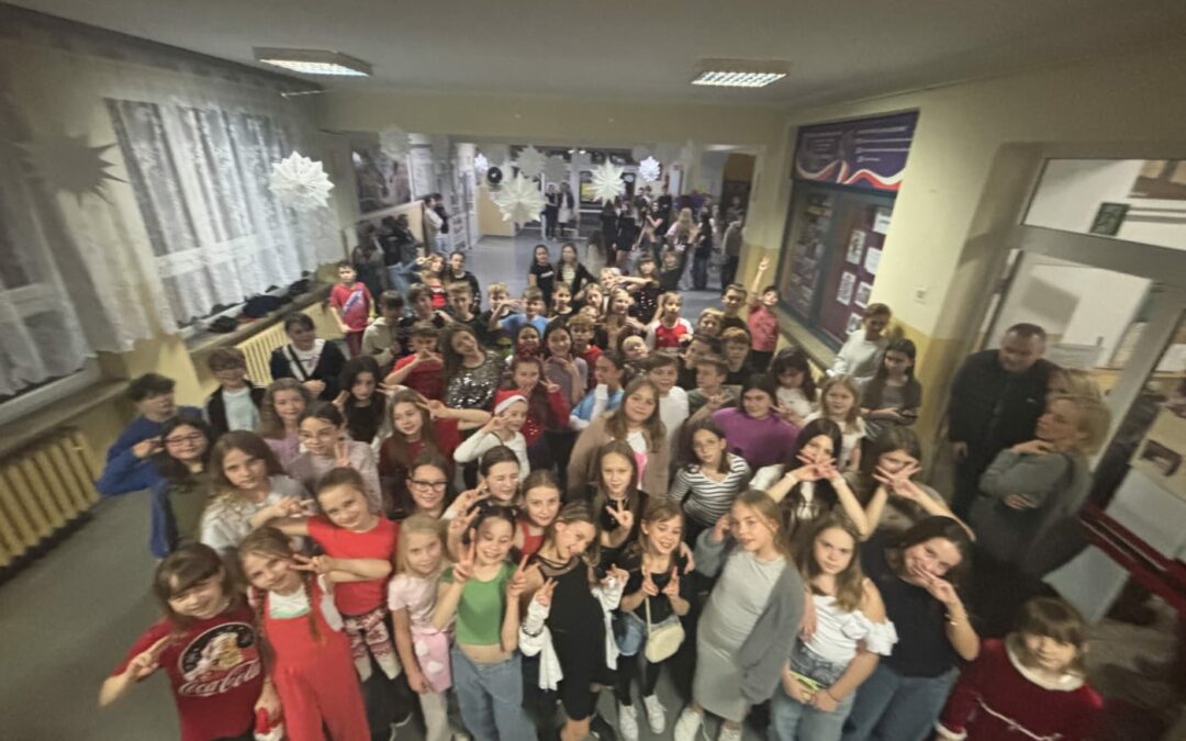 Dyskoteka mikołajkowa